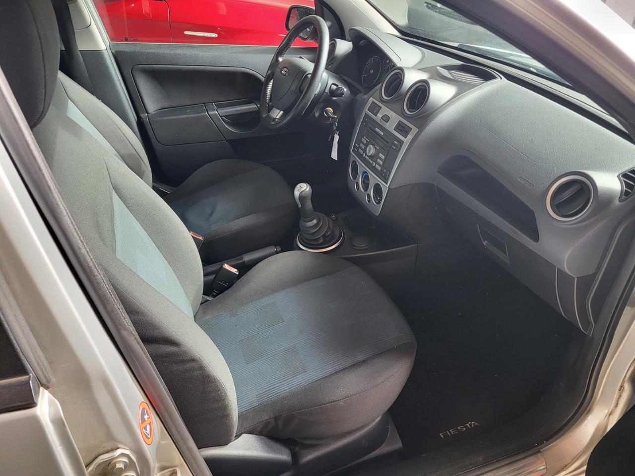 Ford Fiesta 1.4 TDCi 5p. Ghia