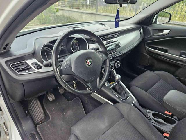 ALFA ROMEO Giulietta 1.6 JTDm-2 105 CV Distinctive