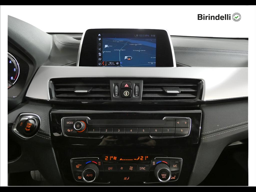 BMW X2 (F39) - X2 sDrive18d Business-X
