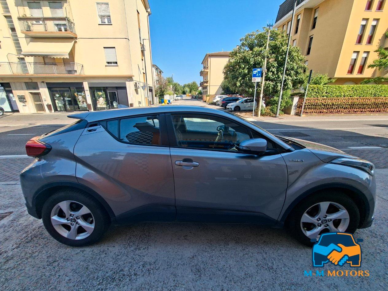 Toyota C-HR 5 Porte C-HR 1.8h Business 2wd e-cvt