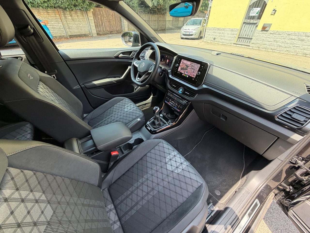 Volkswagen T-Cross R Line Plus 1.0 TSI #11695
