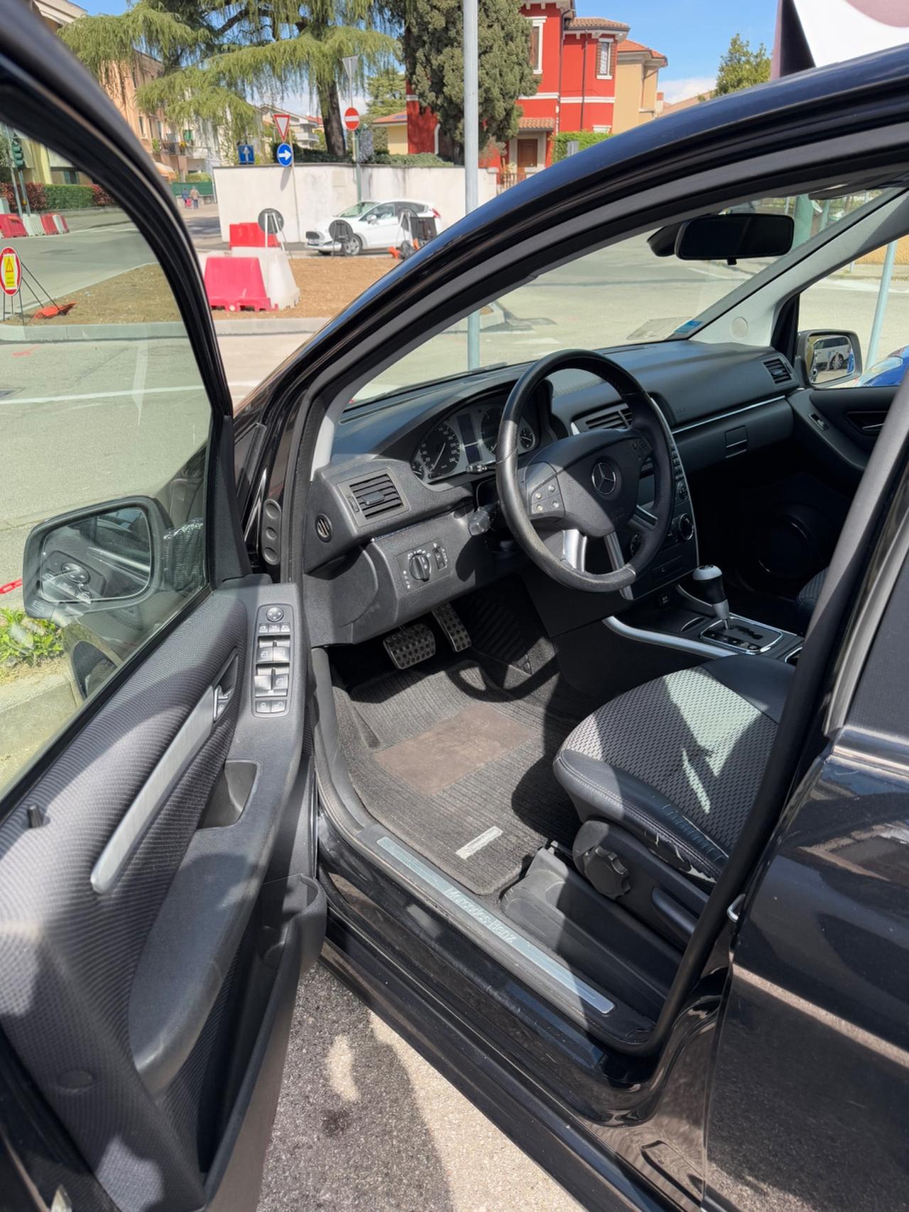 Mercedes-benz B 200 CDI Chrome