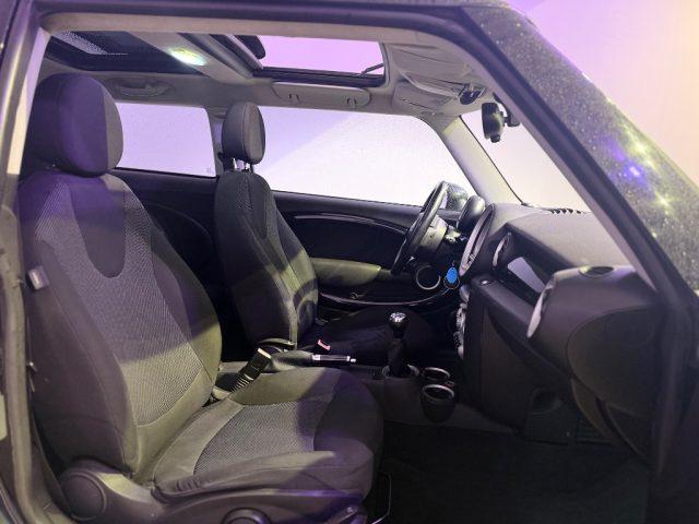 MINI Cooper 1.6 16V Cooper Chili