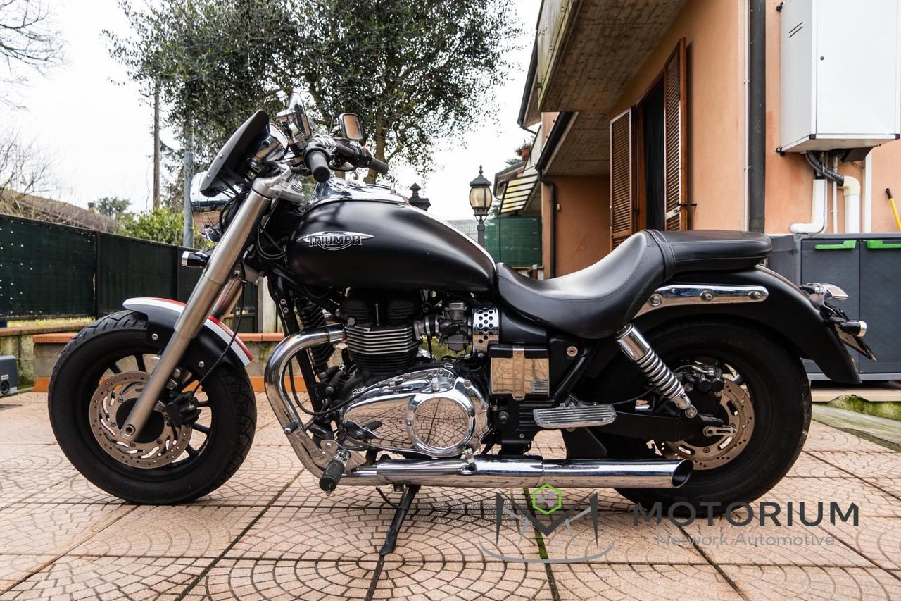 TRIUMPH America 865