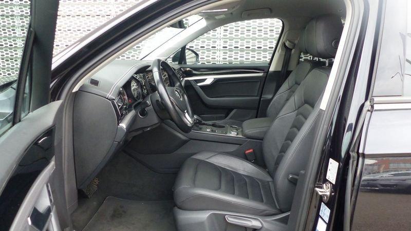 Volkswagen Touareg 3.0 TDI Black Style