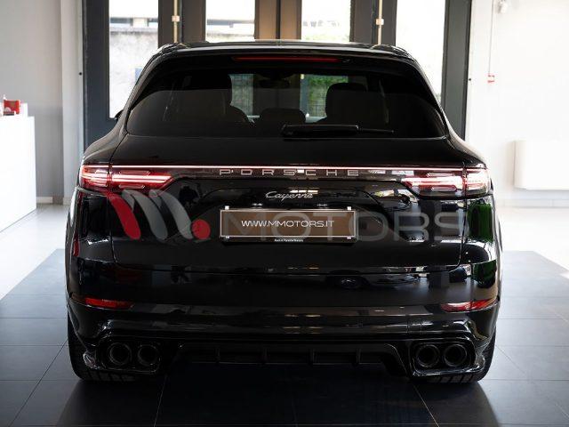 PORSCHE Cayenne 3.0 V6