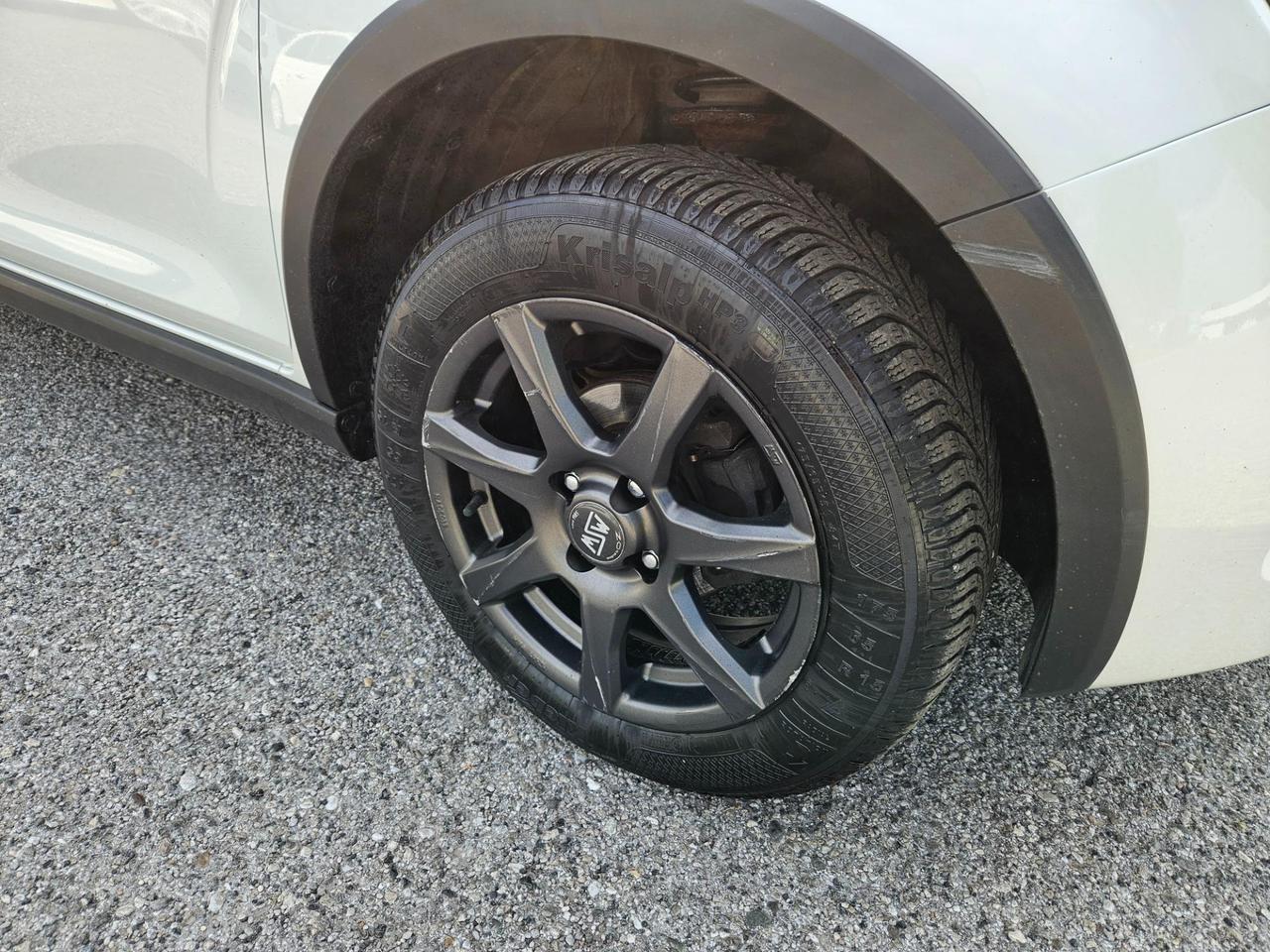 Suzuki Ignis 1.2h Top 4wd allgrip