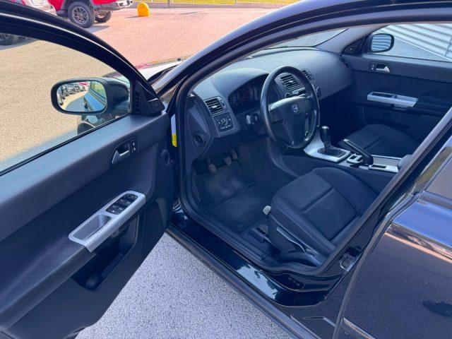 VOLVO V50 2.0 D cat aut. R-Design OK NEOPATENTATI