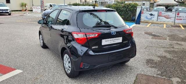 TOYOTA Yaris 1.5 Hybrid 5 porte Active