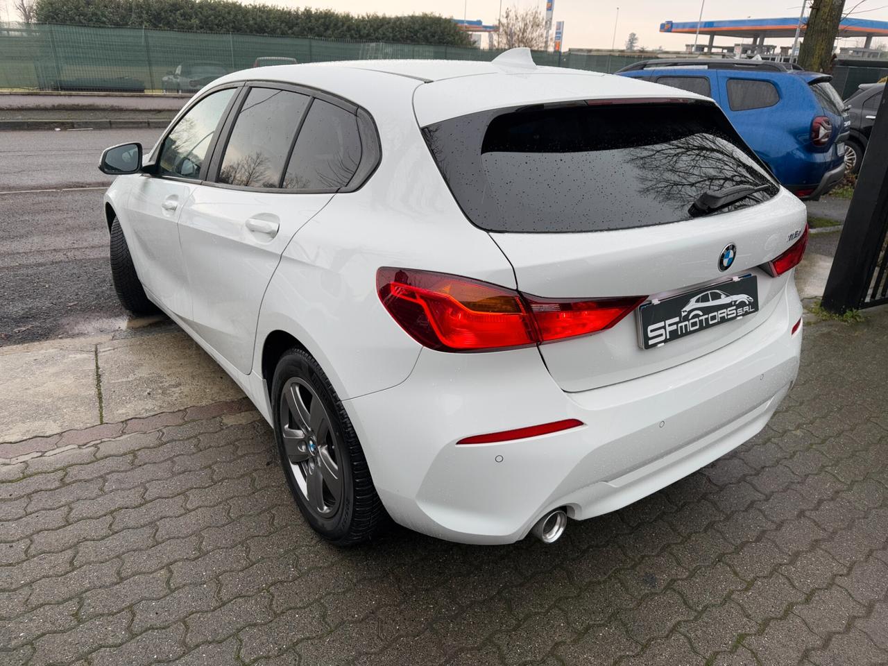 Bmw 116 116d 5p. Business Advantage