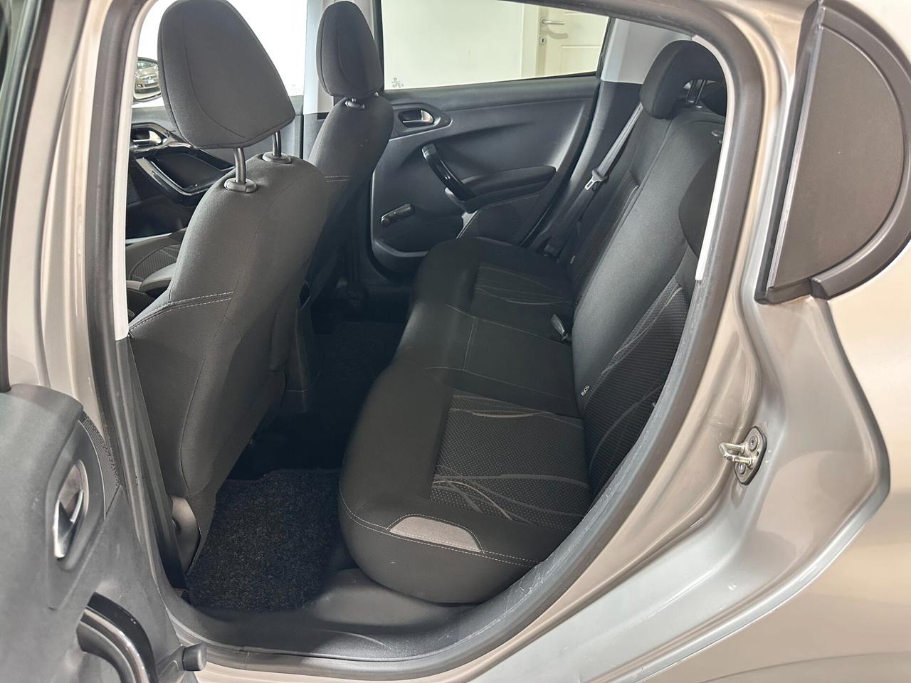 Peugeot 208 1.4 HDi 75cv 5 porte - UNICO PROP - PERFETTA