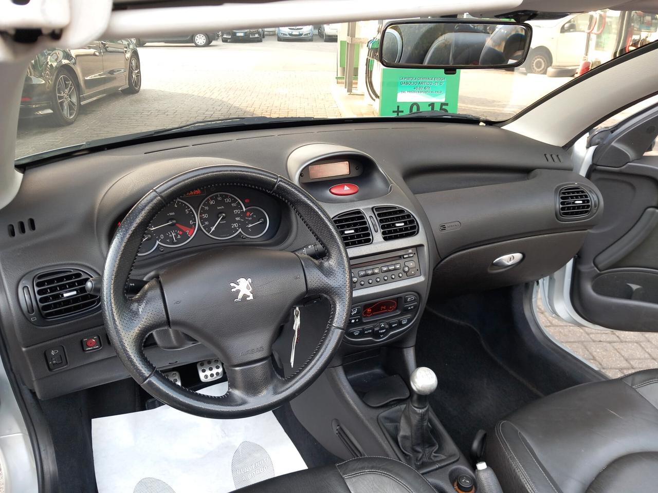 Peugeot 206 1.6 16V CC