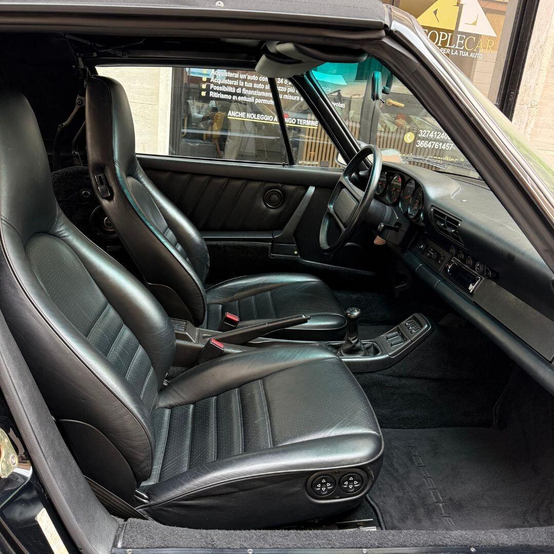 Porsche 964 Carrera 4 cabrio 1997