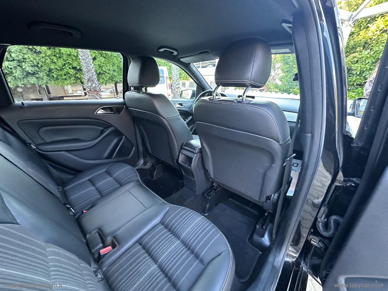 MERCEDES-BENZ B 180 CDI Premium
