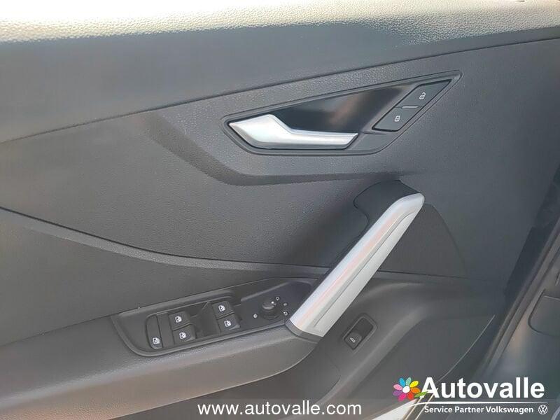 Audi Q2 35 TFSI S tronic Business