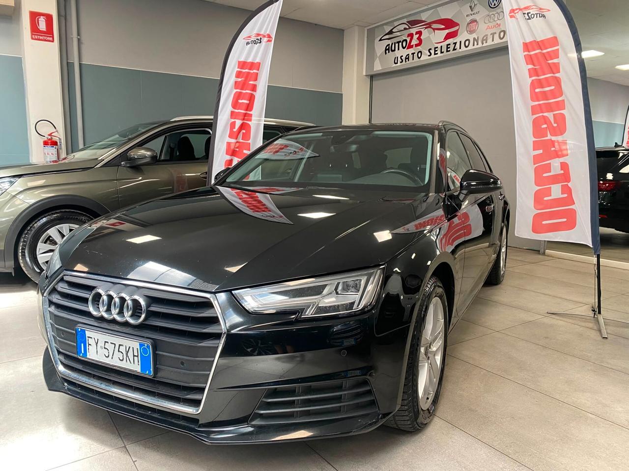 Audi A4 Avant 30 TDI S tronic Business