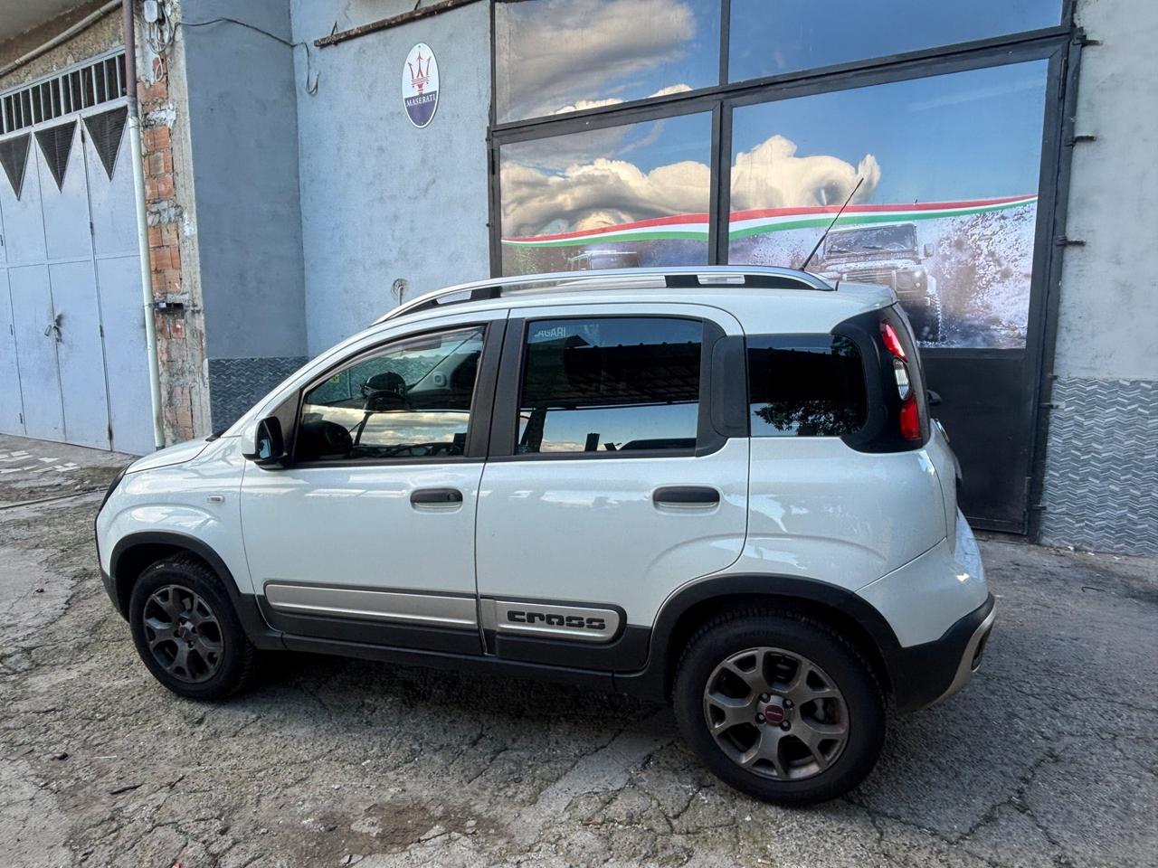 Fiat Panda 1.3 MJT 95 CV S&S cross