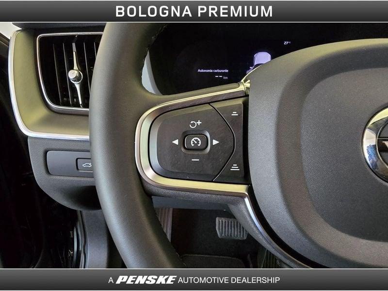 Volvo XC60 B4 (d) AWD automatico Core
