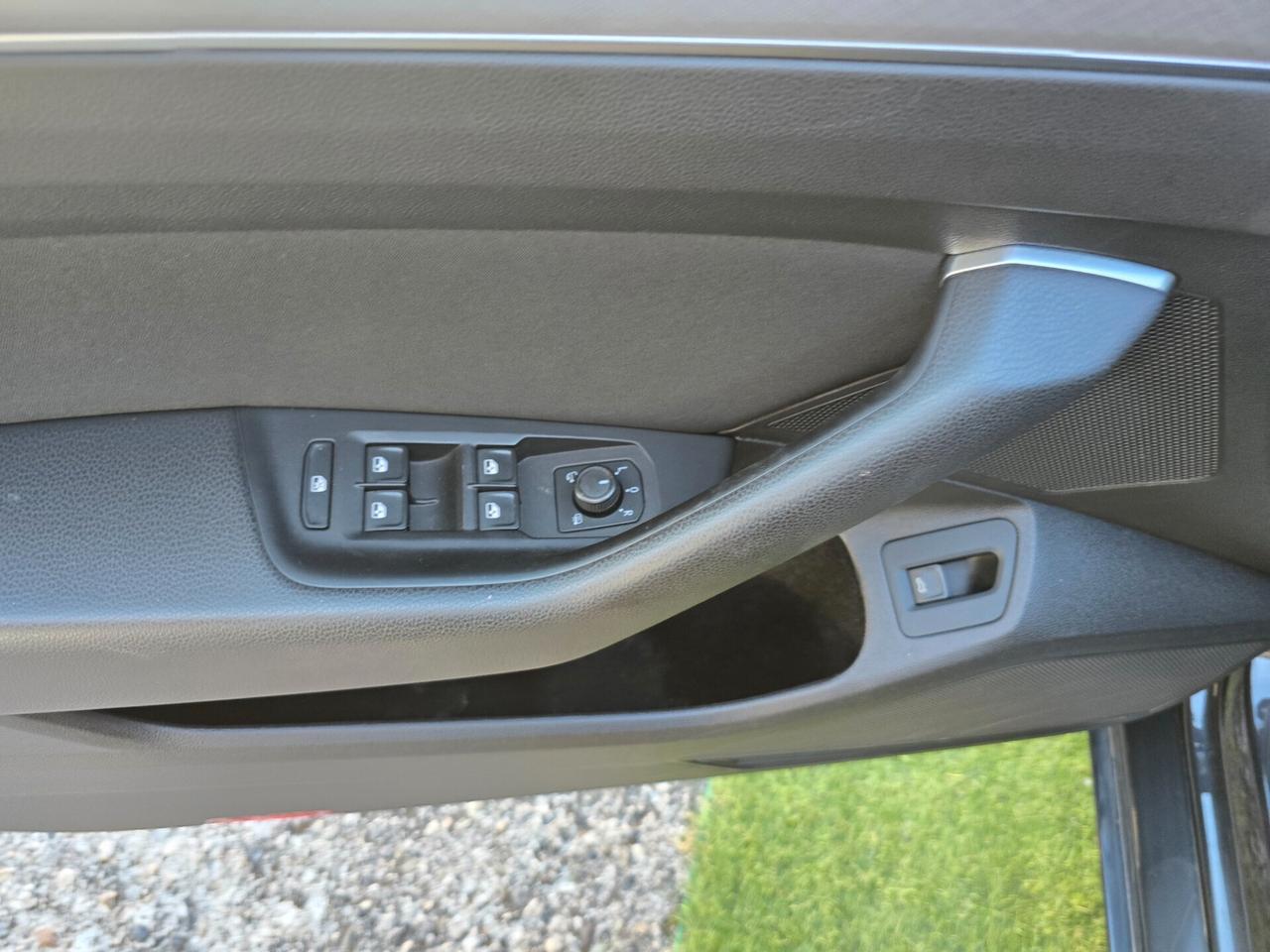 VW Passat Variant 2.0 TDI 150CV -2022