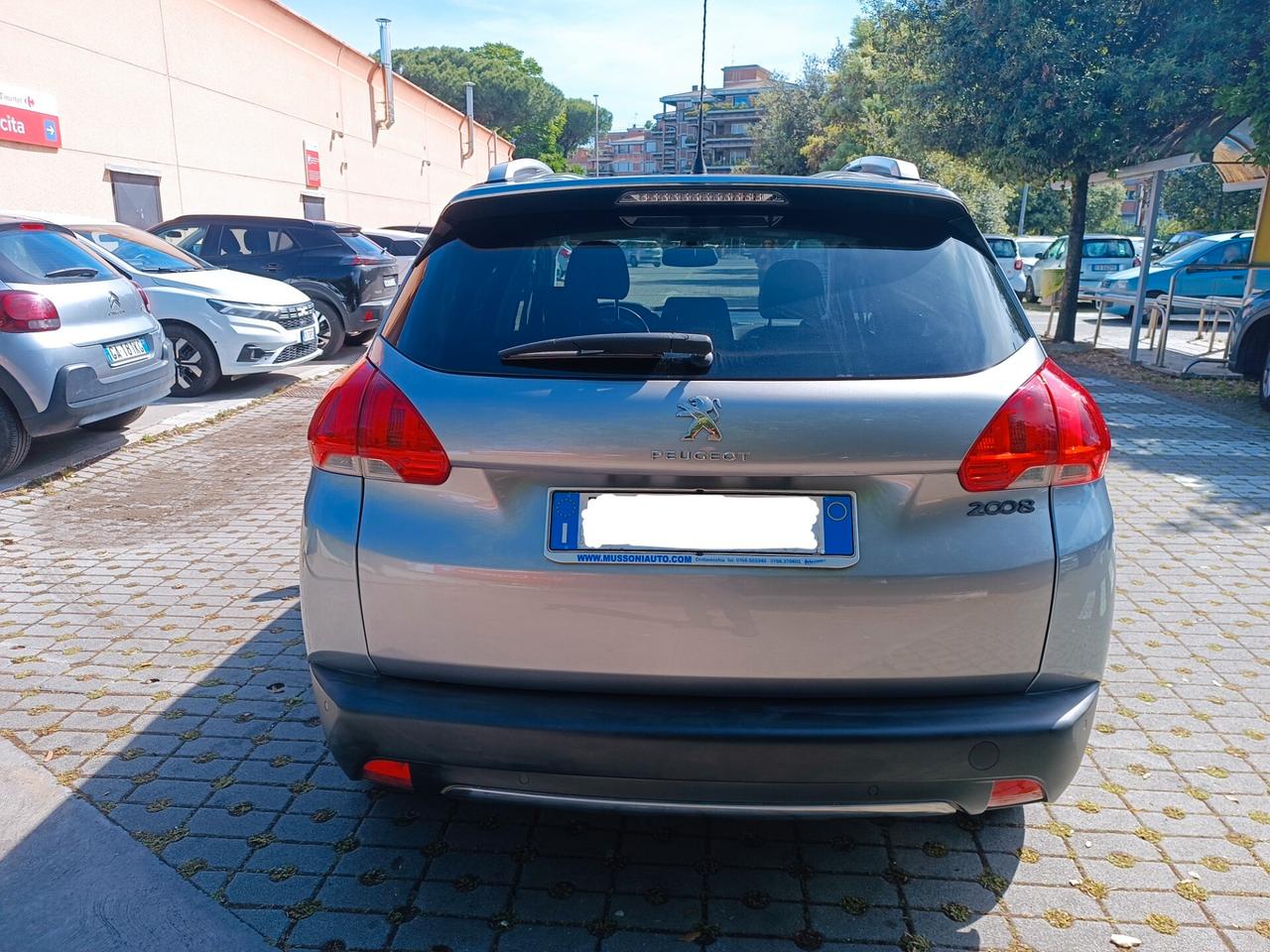 Peugeot 2008 PureTech 82 Allure