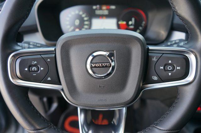 VOLVO XC40 T5 Recharge Plug-in Hybrid automatico Core