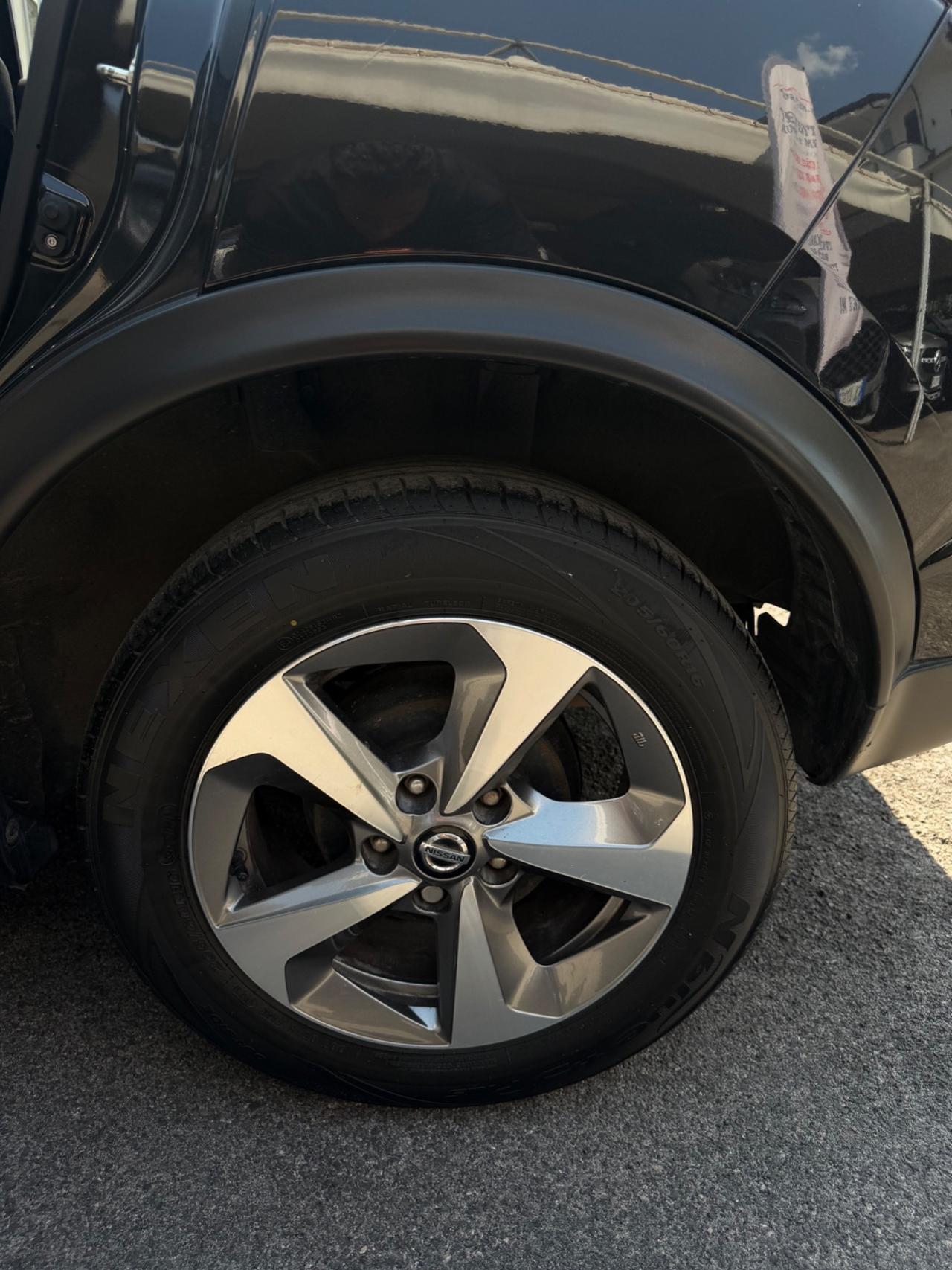 Nissan Juke 1.6 GPL Acenta