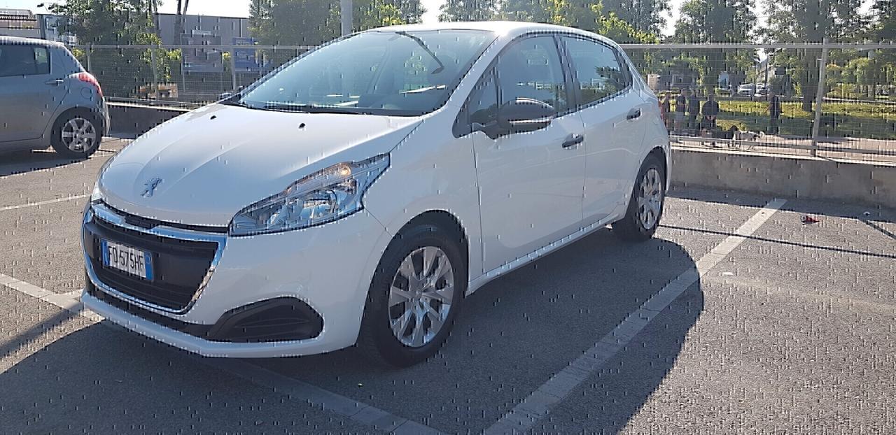 Peugeot 208 1.6 HDi 75 Cv5 porte 6/2016