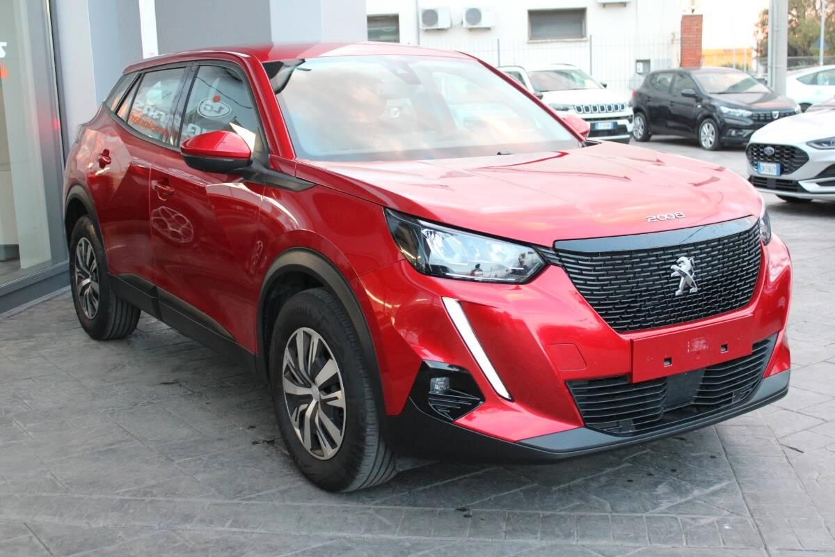 Peugeot 2008 1.2 puretech Active s&s 100cv con CarPlay