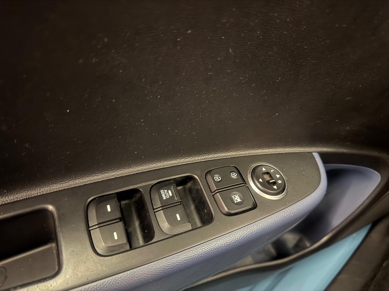 Hyundai i10 1.0 MPI Sound Edition