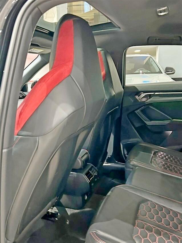 Audi RS Q3 SPB quattro S tronic