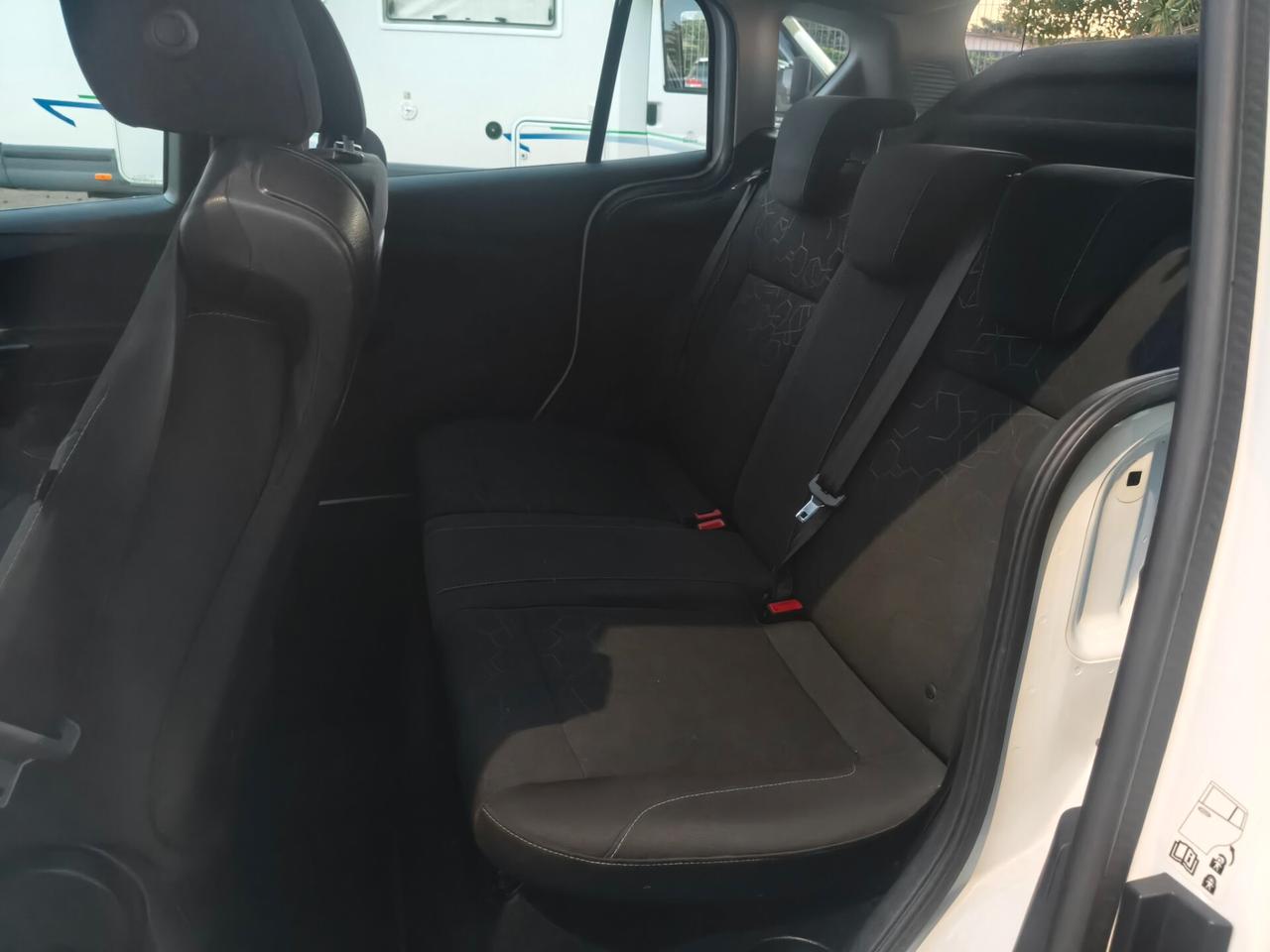 Ford B-Max 1.5 TDCi 2017 SOLO 118.000 KM
