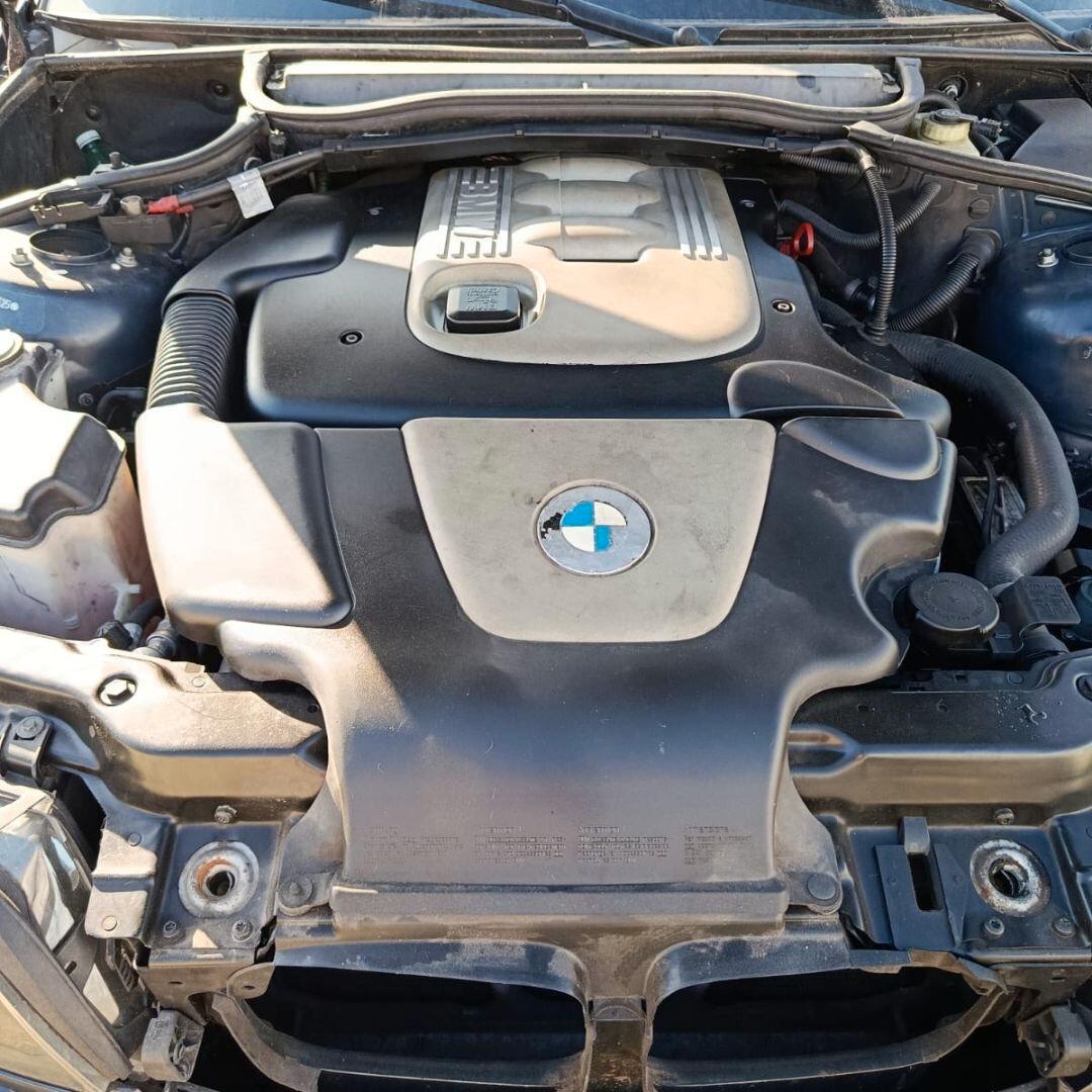 BMW Serie 3 320d turbodiesel cat 4 porte Futura