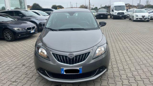 LANCIA Ypsilon 1.0 FireFly 5 porte S&S Hybrid GOLD OK NEOPATENTAT