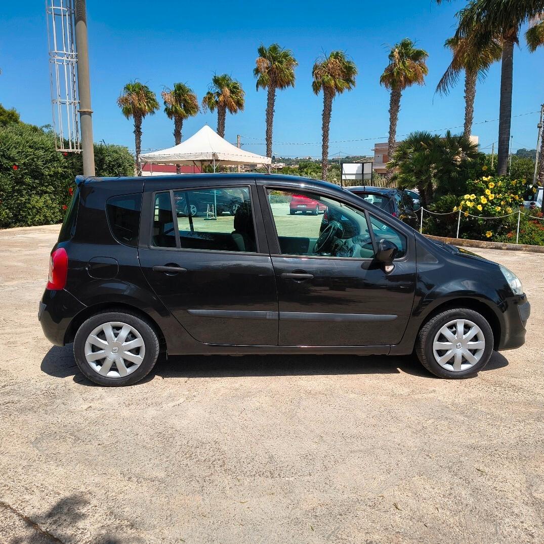 Renault Modus Grand Modus 1.2 16V Dynamique