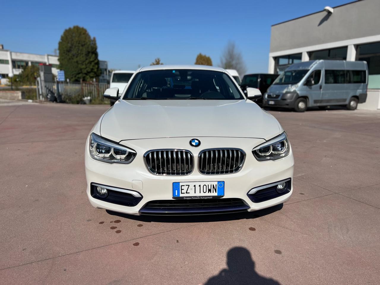 Bmw 116 116d 5p. Urban