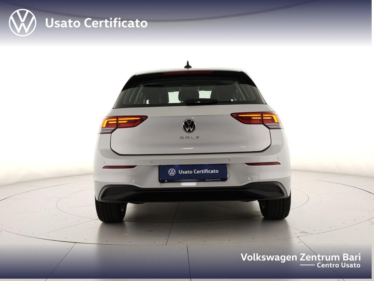 Volkswagen Golf 2.0 tdi life 115cv dsg