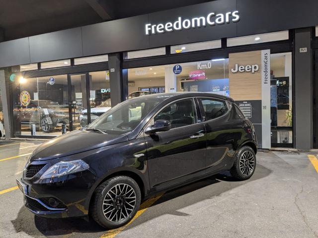 LANCIA Ypsilon 1.2 69 CV 5 porte Gold