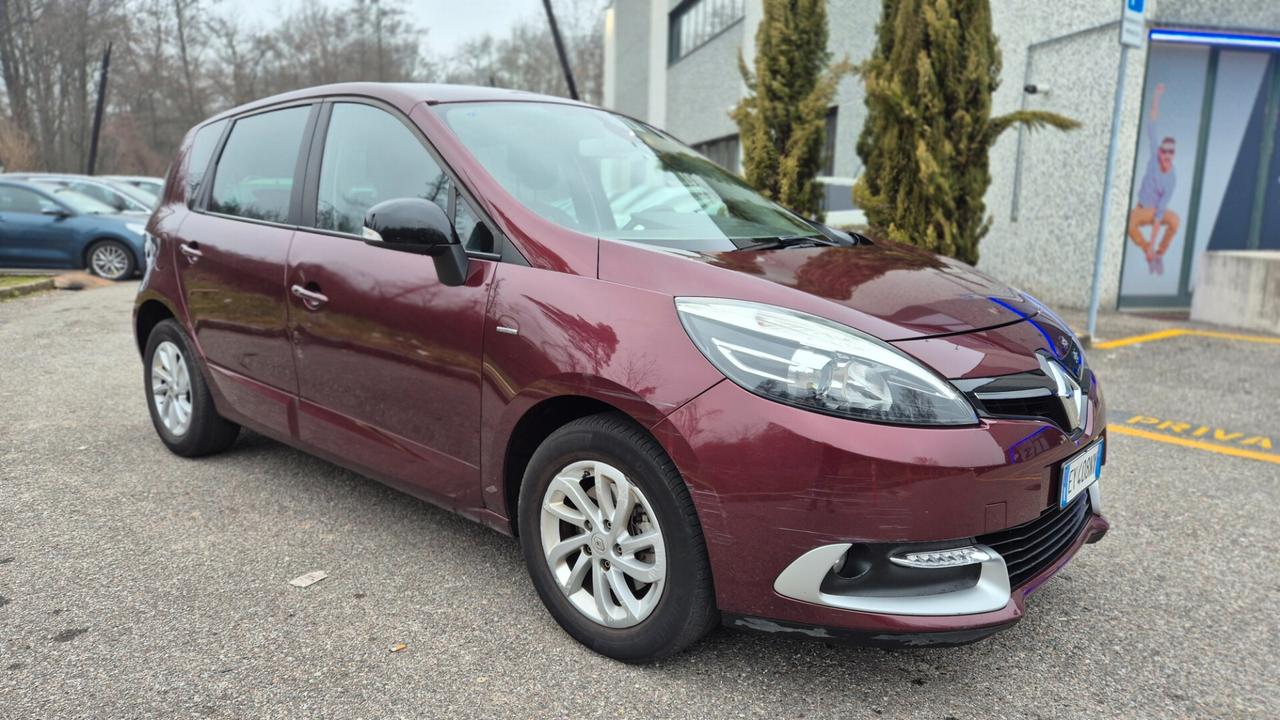 Renault Scenic Scénic XMod 1.5 dCi 110CV Limited