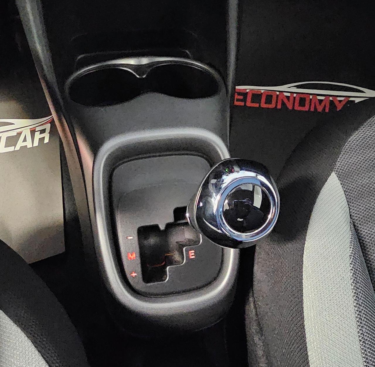 Toyota Aygo Connect 1.0 VVT-i 72 CV 5 porte x-wave grey