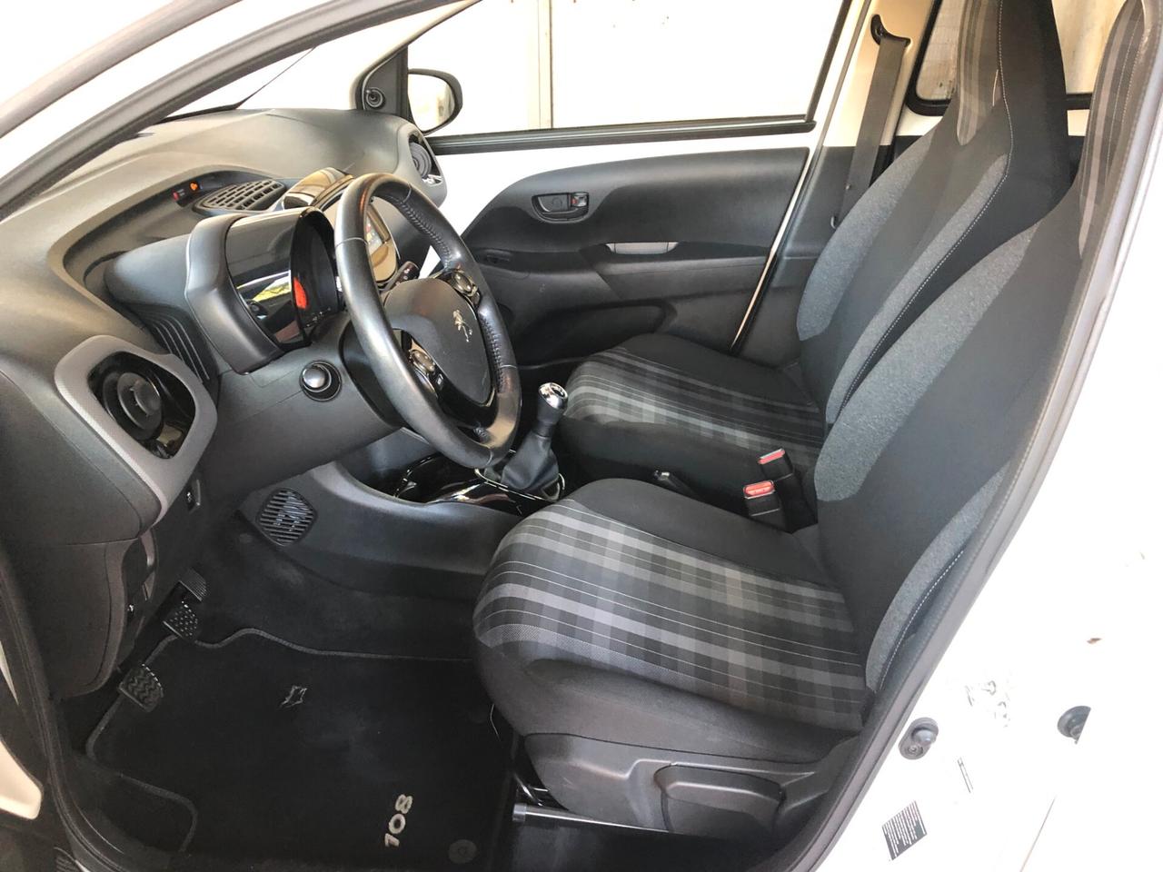 Peugeot 108 VTi 72 5 porte Style