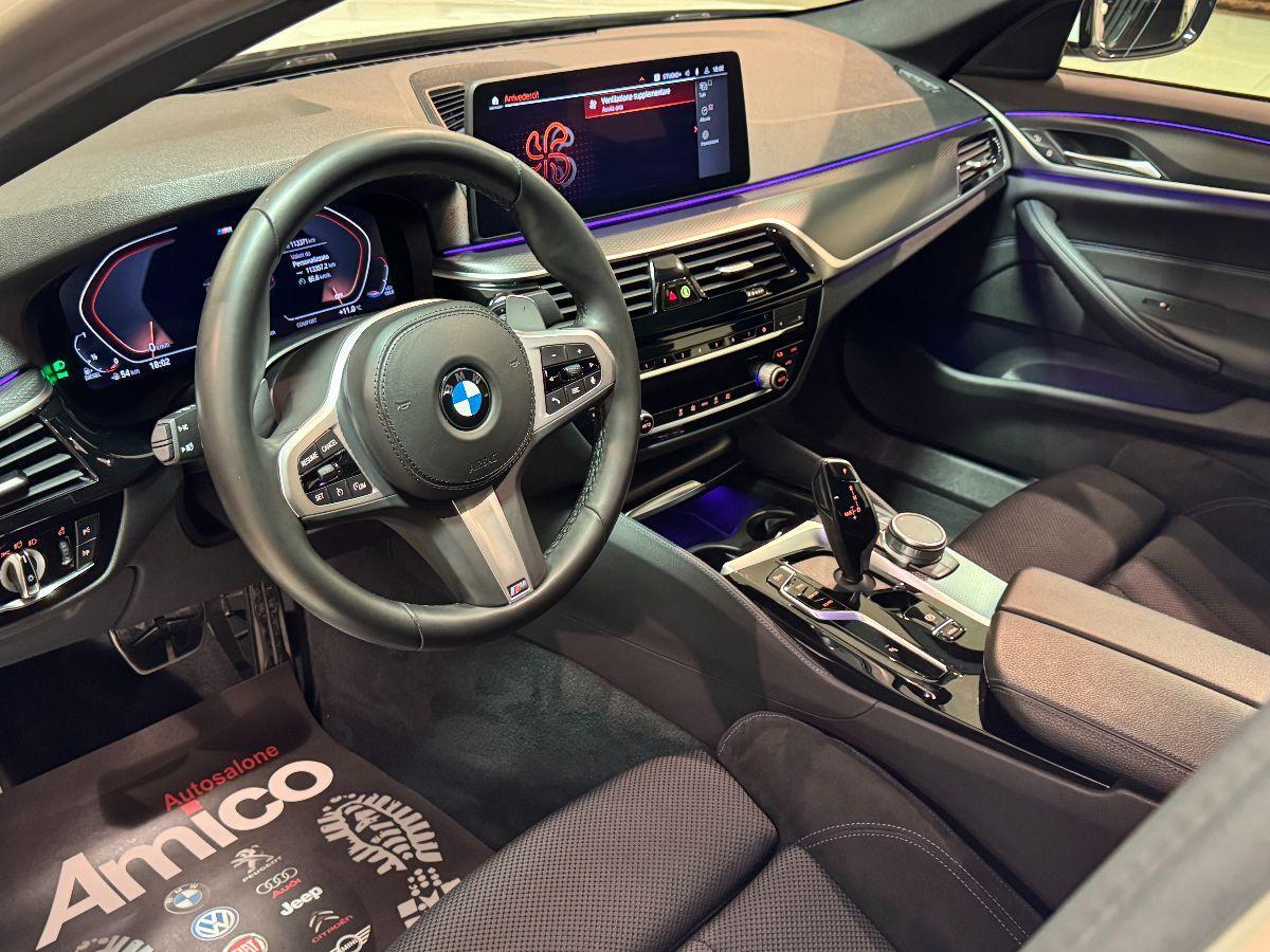 BMW Serie 5 520d xDrive Berlina Msport