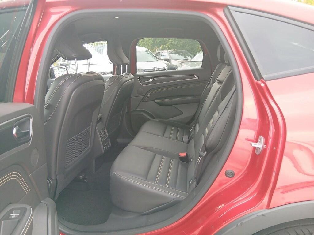 Renault Arkana 1.6 E-TECH Hybrid Engineered Auto