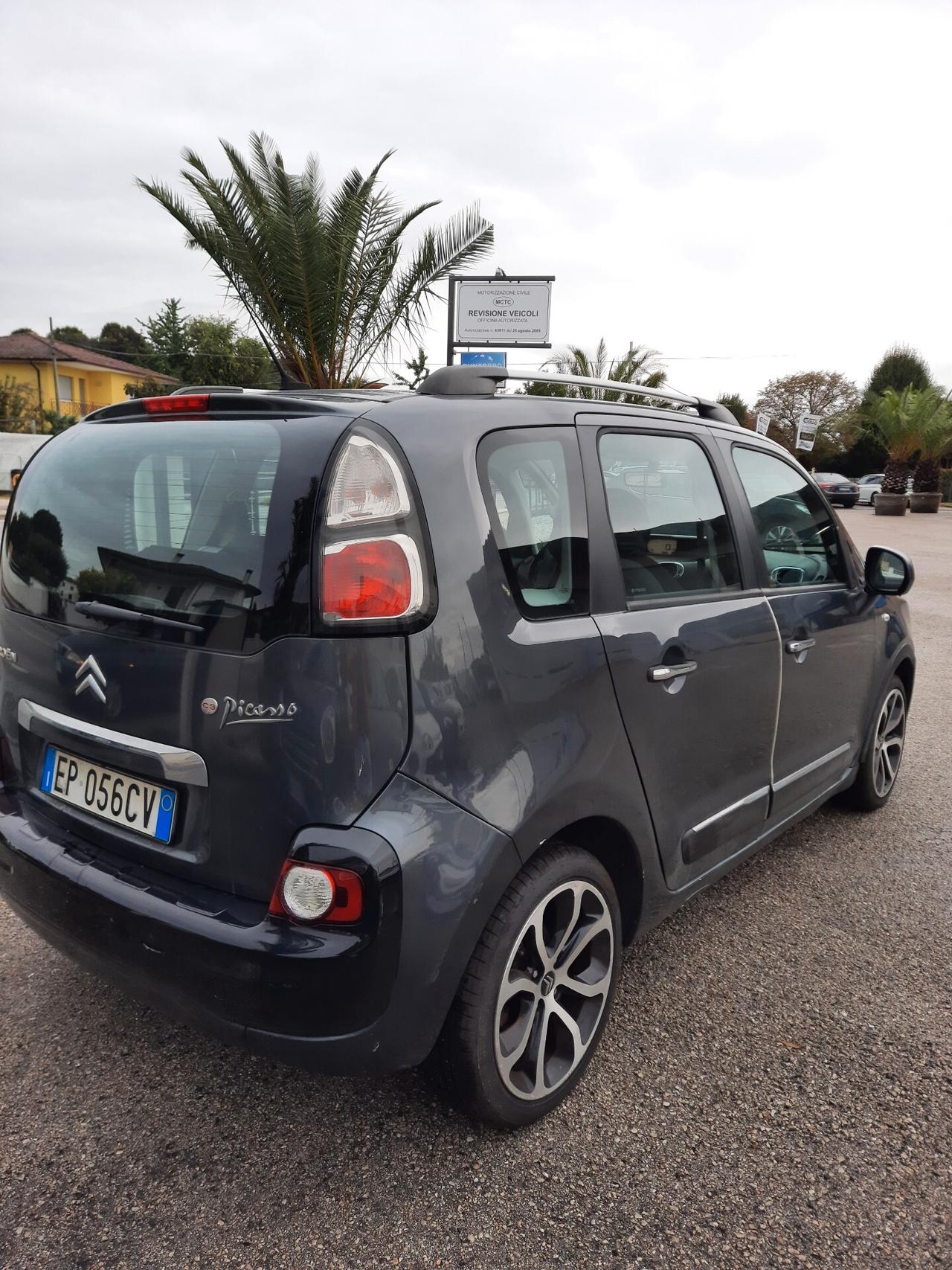 Citroen C3 Picasso lavori da fare