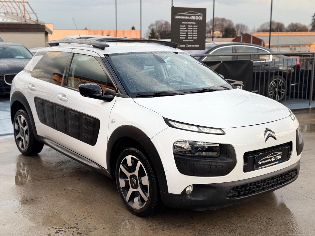 Citroen C4 Cactus PureTech 82 Shine