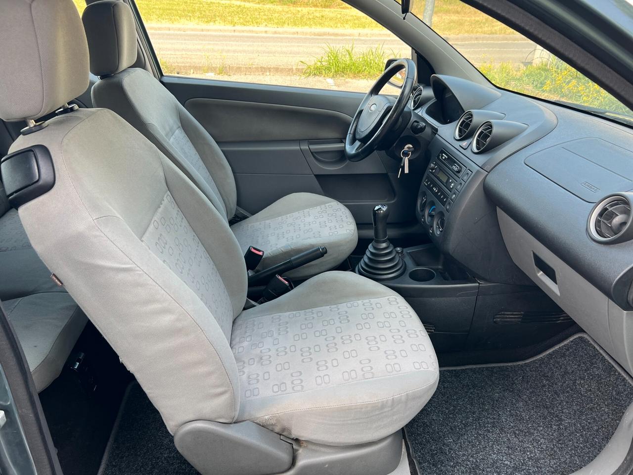 Ford Fiesta 1.4 16V 3p. Zetec Euro 4 adatta a neopatentati