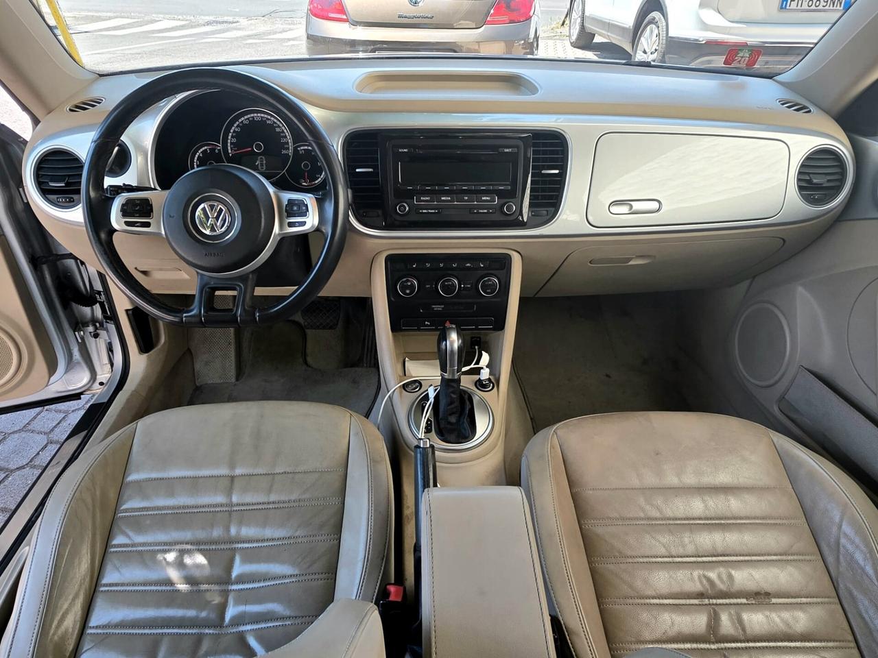 Volkswagen Maggiolino 1.6 TDI DSG Design