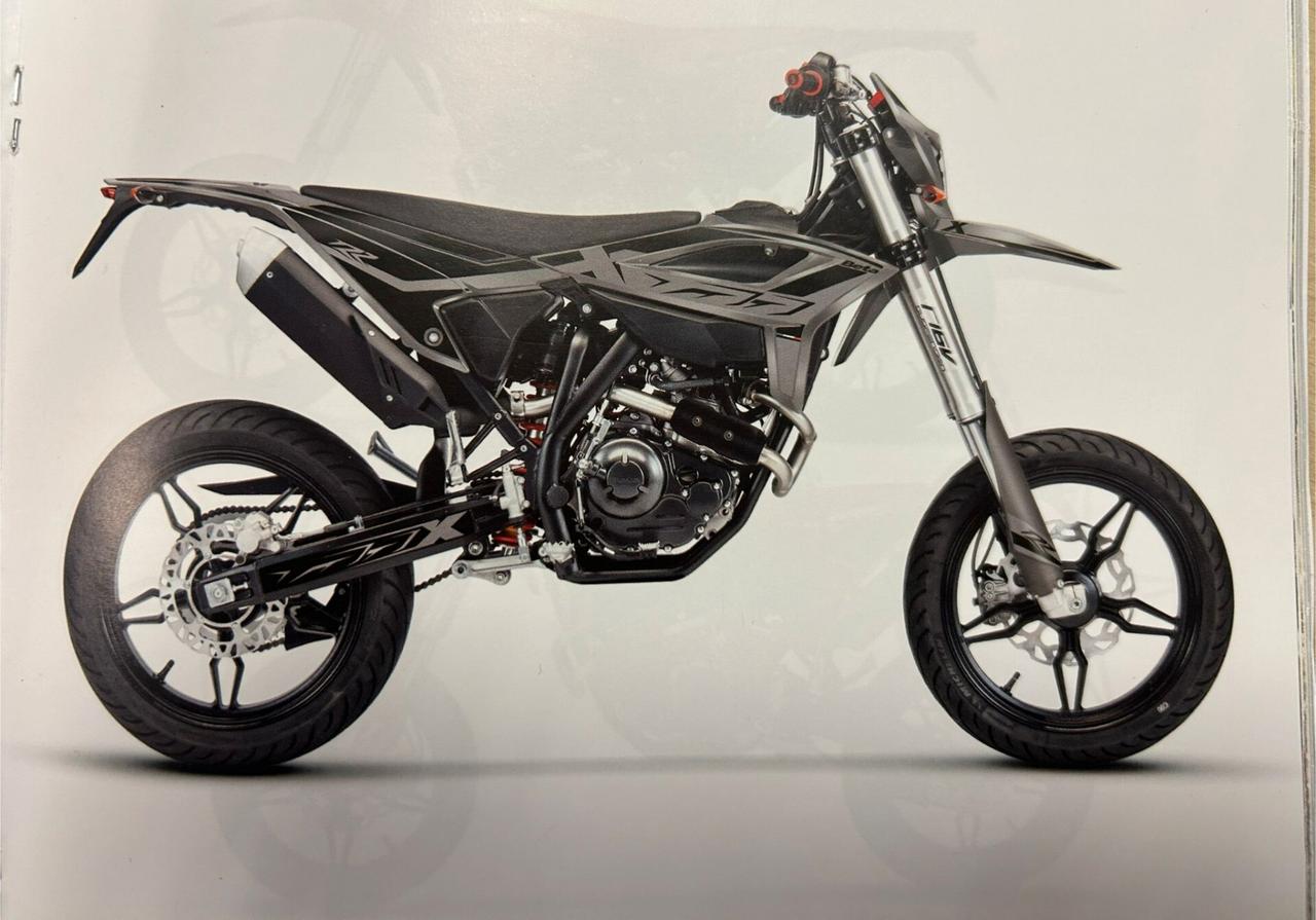 Beta RR Motard 125 4t R e T + ENDURO 125