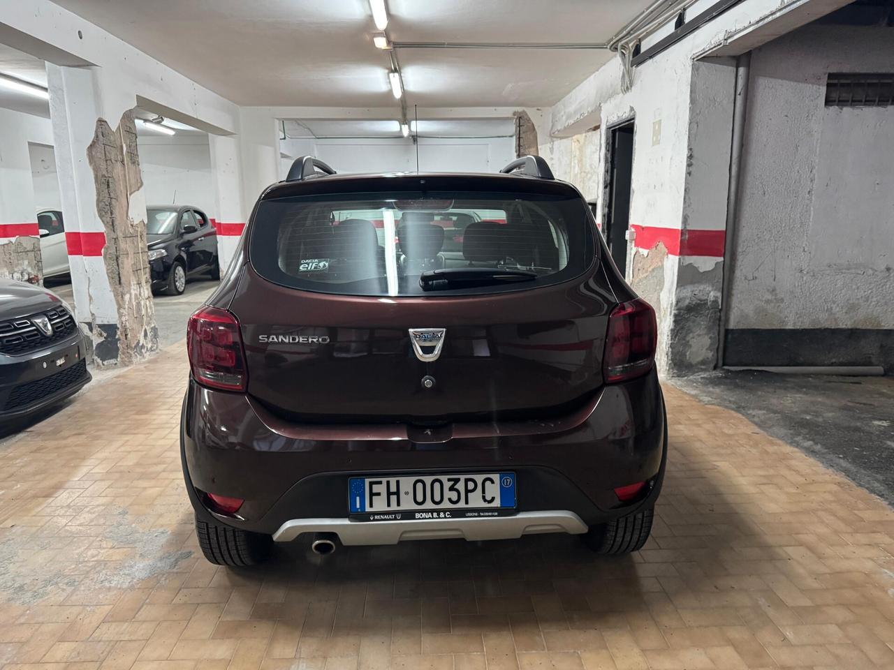 DACIA SANDERO STEPWAY 1.5 dCi – UNICO PROPRIETARIO – CONDIZIONI DA VETRINA!