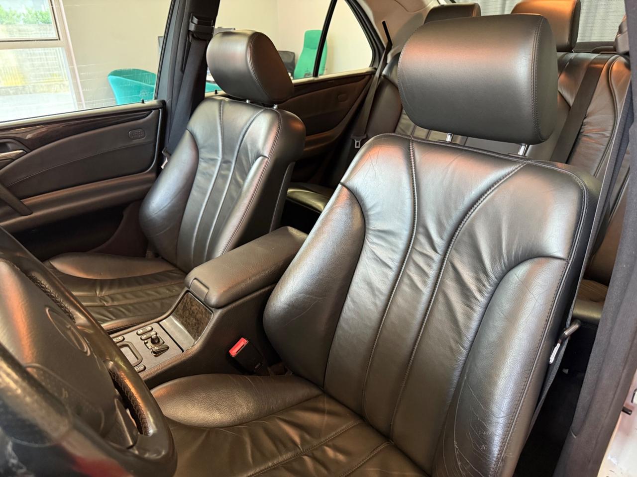 Mercedes-benz E 55 E 55 AMG **BOSE**