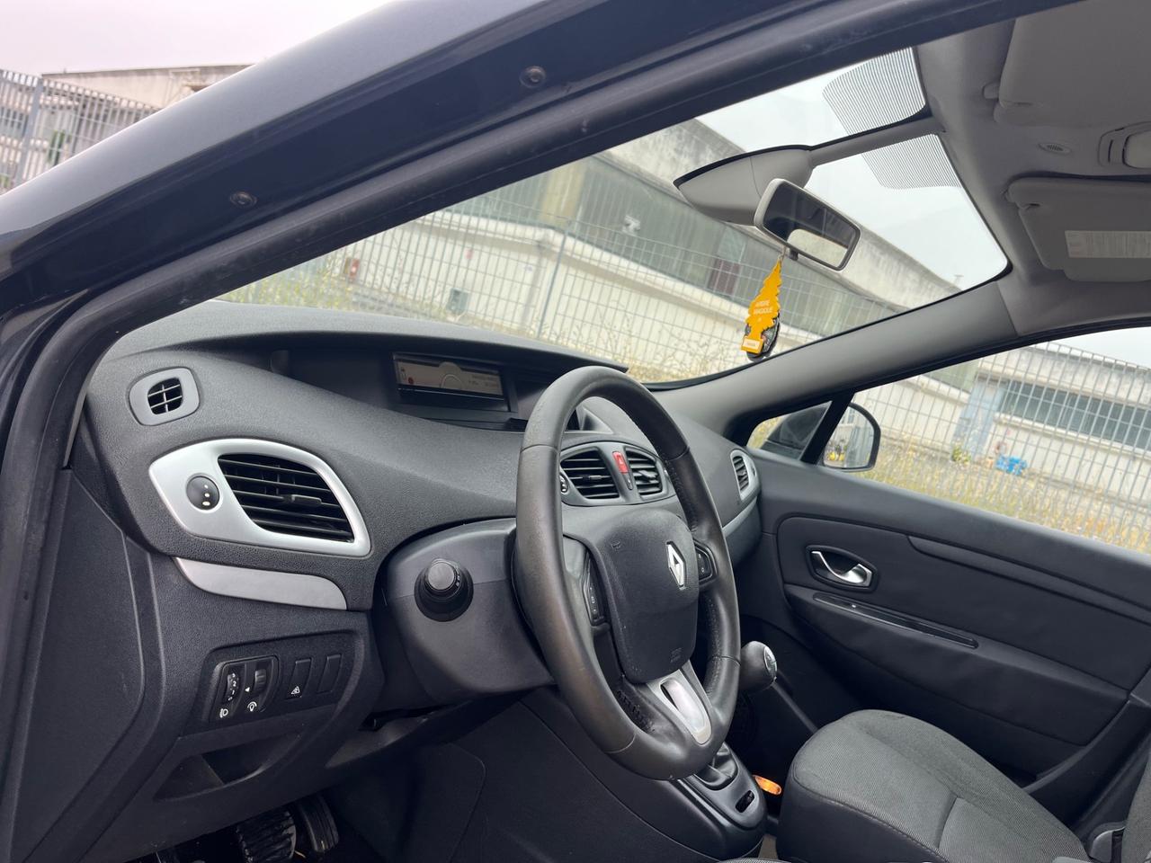 Renault Scenic Scénic 1.5 dCi Dynamique 7 Posti